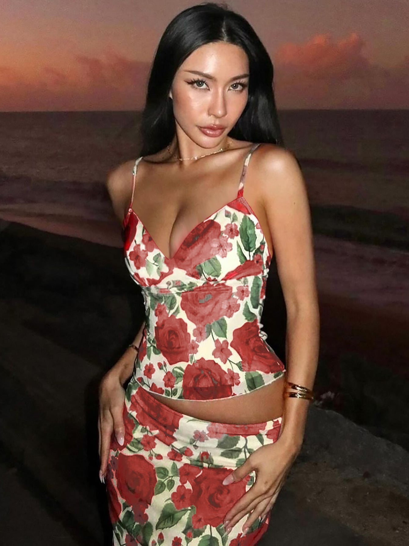 lookbook image shop_this_look_amDhCa